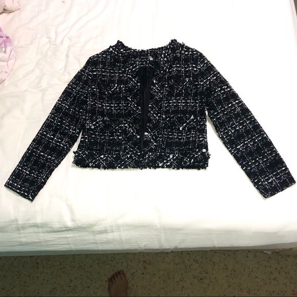 Lilly Pulitzer Jackets & Blazers - ⭐️BLACK & WHITE TWEED-LIKE JACKET